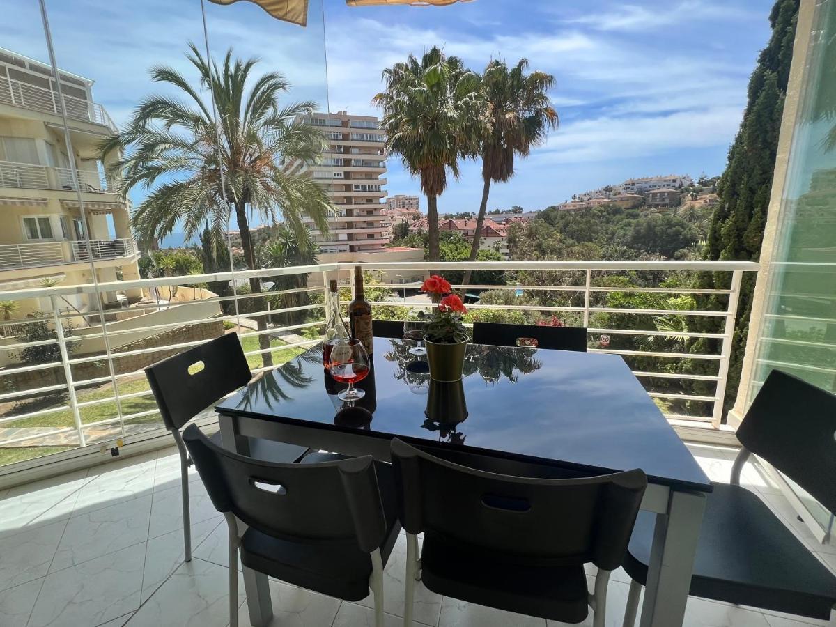 Golf Resort Torrequebrada Benalmádena Exteriör bild